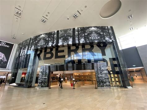 Burberry at Holt Renfrew Yorkdale, Toronto .